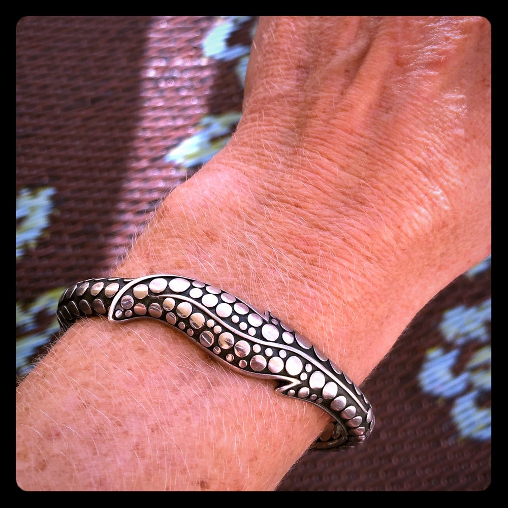 John Hardy Ayu Silver (925) Leaf Bangle Bracelet